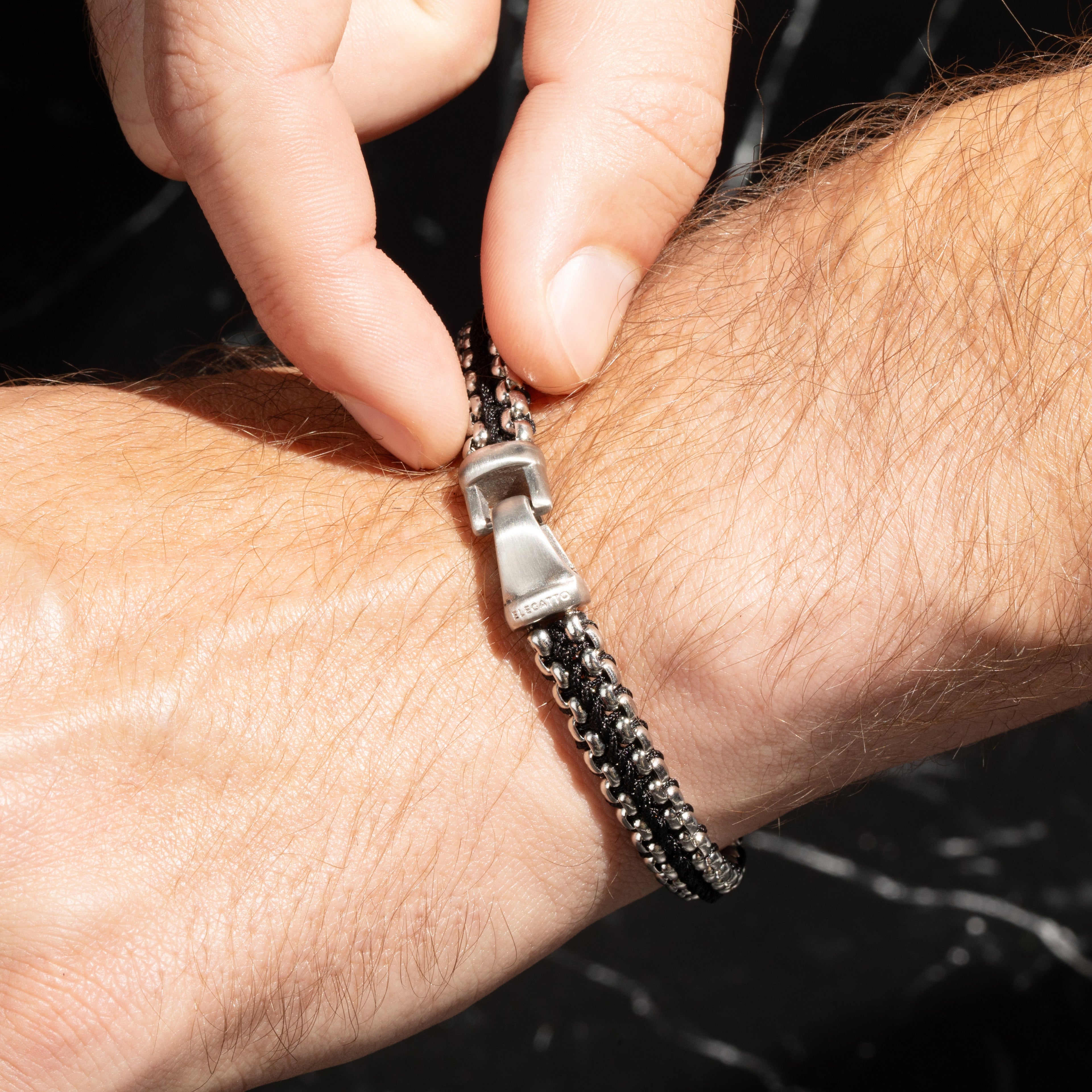 Ares Silver Black