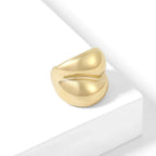 Anel crossover com cúpula da marca Wulgor, design elegante em prata com acabamento polido.